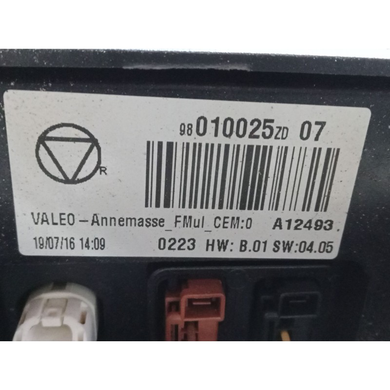 Recambio de pantalla para citroën c4 cactus 1.2 thp 110 referencia OEM IAM 98010025ZD07  