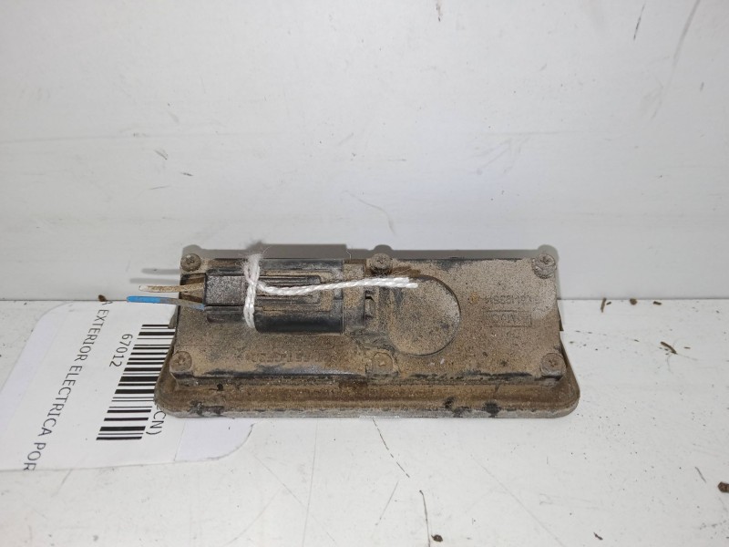 Recambio de maneta exterior electrica porton para ford fiesta vi (cb1, ccn) 1.25 referencia OEM IAM    Recambio de maneta exterior electrica porton para ford fiesta vi (cb1, ccn) 1.25 referencia OEM IAM