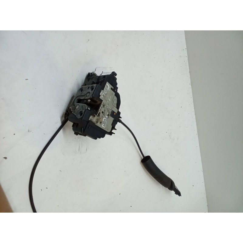 Recambio de cerradura puerta delantera derecha para renault megane iii hatchback (bz0/1_, b3_) 1.5 dci referencia OEM IAM   