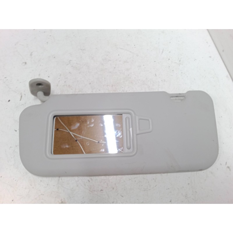 Recambio de parasol izquierdo para kia rio iv (yb, sc, fb) 1.0 t-gdi 100 referencia OEM IAM   