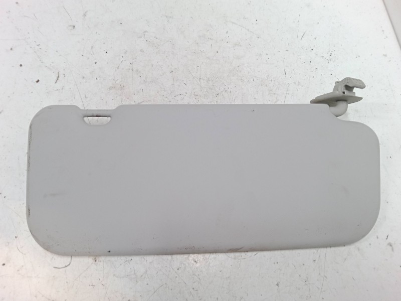 Recambio de parasol izquierdo para kia rio iv (yb, sc, fb) 1.0 t-gdi 100 referencia OEM IAM   