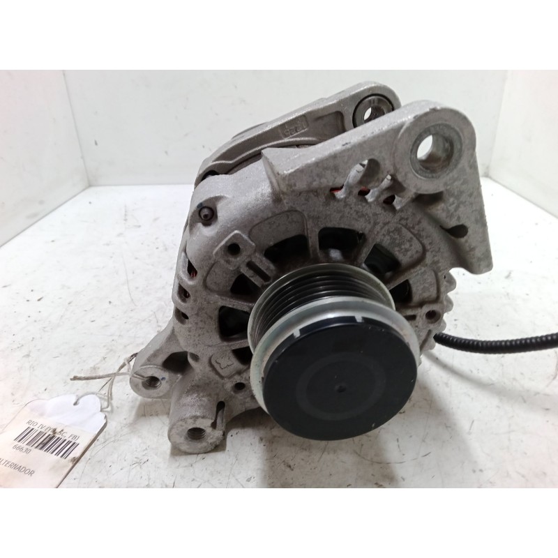 Recambio de alternador para kia rio iv (yb, sc, fb) 1.0 t-gdi 100 referencia OEM IAM 3730004950  