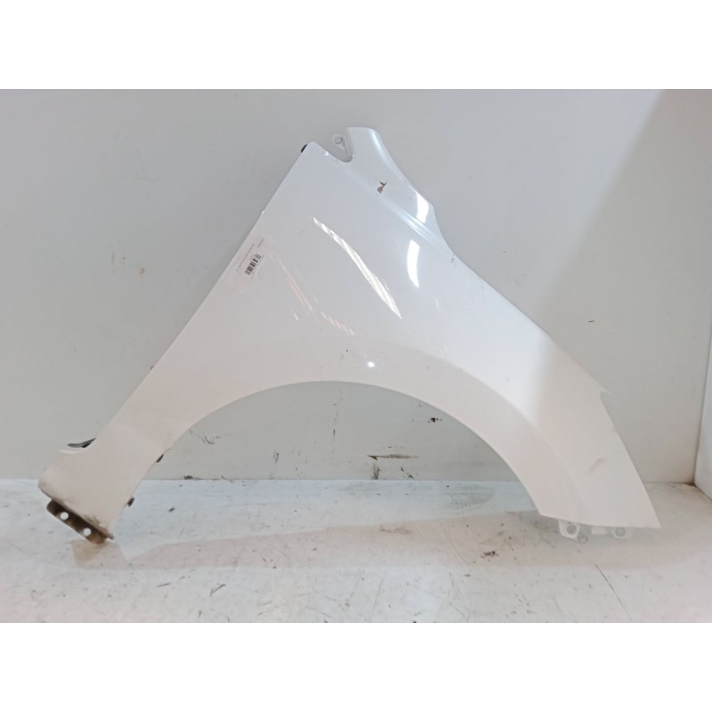 Recambio de aleta delantera derecha para kia rio iv (yb, sc, fb) 1.0 t-gdi 100 referencia OEM IAM   