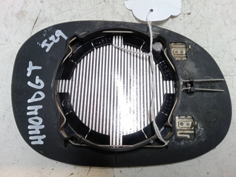 Recambio de cristal retrovisor izquierdo para citroën xsara picasso (n68) 1.6 referencia OEM IAM    Recambio de cristal retrovisor izquierdo para citroën xsara picasso (n68) 1.6 referencia OEM IAM