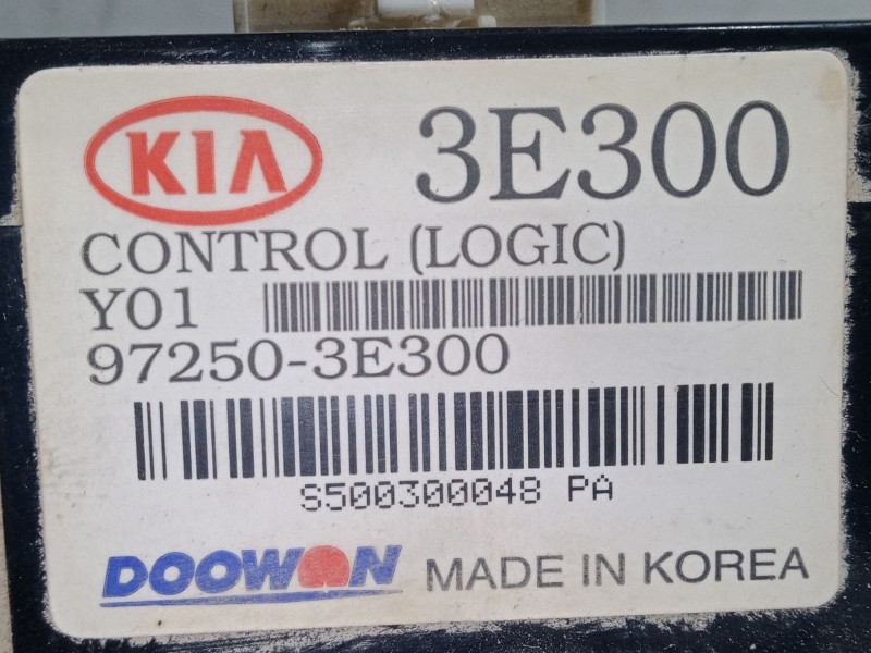 Recambio de mando climatizador para kia sorento i (jc) 2.5 crdi referencia OEM IAM    Recambio de mando climatizador para kia sorento i (jc) 2.5 crdi referencia OEM IAM