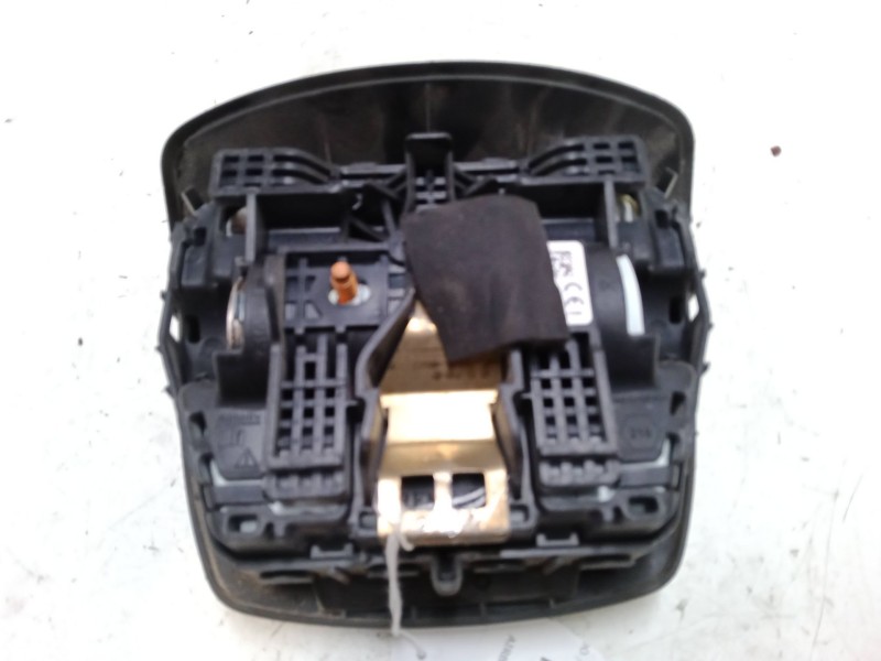 Recambio de airbag volante para renault kangoo / grand kangoo ii (kw0/1_) 1.5 dci 90 (kw05, kw08, kw0g, kw11) referencia OEM IAM Recambio de airbag volante para renault kangoo / grand kangoo ii (kw0/1_) 1.5 dci 90 (kw05, kw08, kw0g, kw11) referencia OEM IAM