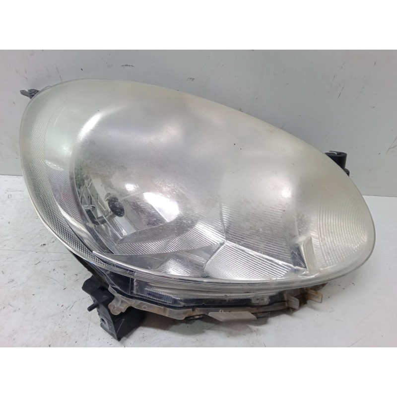 Recambio de faro derecho para nissan micra iv (k13k, k13kk) 1.2 referencia OEM IAM 260101HB0A  