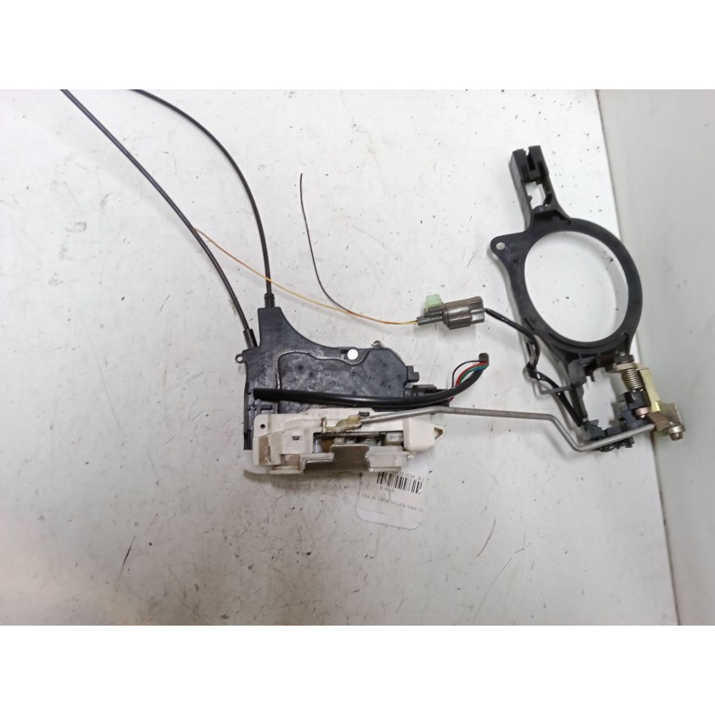 Recambio de cerradura puerta delantera derecha para mitsubishi outlander ii (cw_w) 2.2 di-d referencia OEM IAM    Recambio de cerradura puerta delantera derecha para mitsubishi outlander ii (cw_w) 2.2 di-d referencia OEM IAM