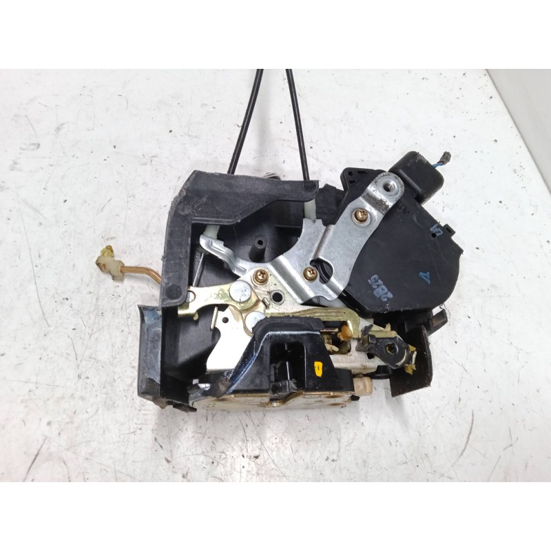Recambio de cerradura puerta trasera izquierda para toyota rav 4 ii (_a2_) 1.8 (zca25_, zca26_) referencia OEM IAM   