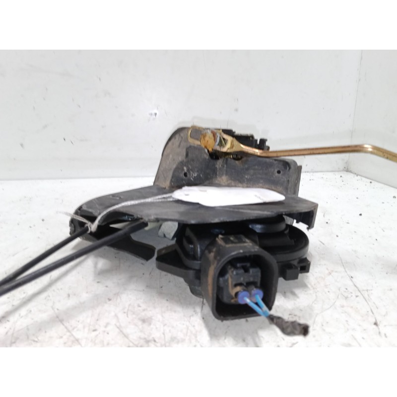 Recambio de cerradura puerta trasera izquierda para toyota rav 4 ii (_a2_) 1.8 (zca25_, zca26_) referencia OEM IAM    Recambio de cerradura puerta trasera izquierda para toyota rav 4 ii (_a2_) 1.8 (zca25_, zca26_) referencia OEM IAM