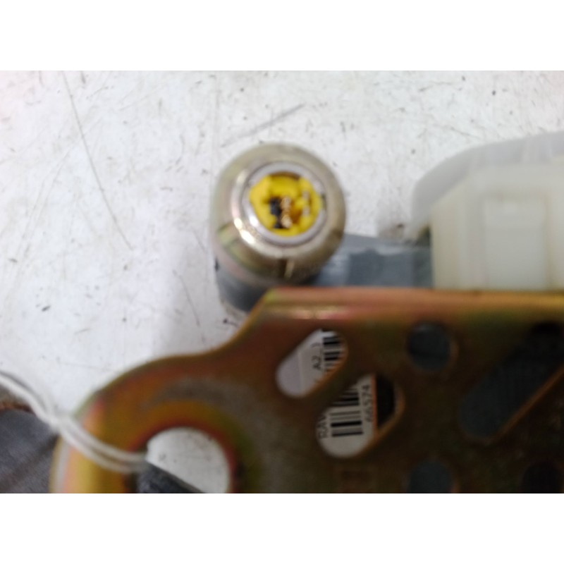 Recambio de cinturon seguridad delantero derecho para toyota rav 4 ii (_a2_) 1.8 (zca25_, zca26_) referencia OEM IAM    Recambio de cinturon seguridad delantero derecho para toyota rav 4 ii (_a2_) 1.8 (zca25_, zca26_) referencia OEM IAM