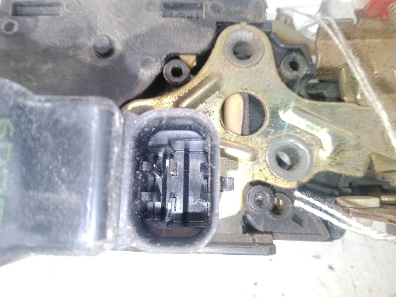 Recambio de cerradura puerta trasera izquierda para ssangyong rexton / rexton ii (gab_) 2.7 xdi referencia OEM IAM    Recambio de cerradura puerta trasera izquierda para ssangyong rexton / rexton ii (gab_) 2.7 xdi referencia OEM IAM