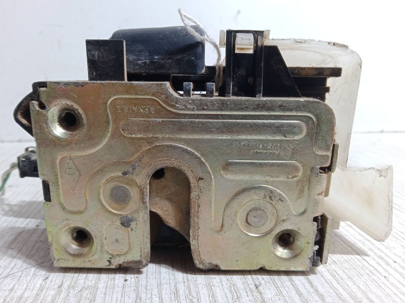 Recambio de cerradura puerta delantera izquierda para renault megane i (ba0/1_) 1.6 e (ba0f, ba0s) referencia OEM IAM   