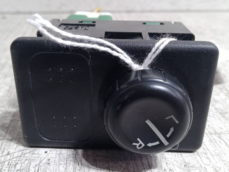 Recambio de mando retrovisor para nissan primera (p12) 2.2 di referencia OEM IAM   