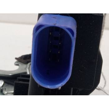 CERRADURA PUERTA DELANTERA DERECHA 