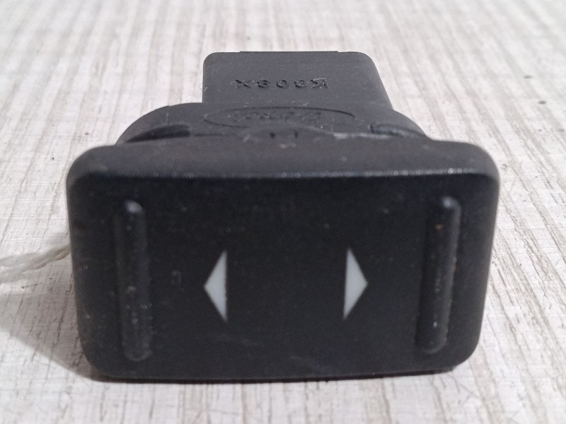 Recambio de mando elevalunas trasero derecho para ford focus c-max (dm2) 2.0 tdci referencia OEM IAM 03168700.3M5T14529AA  