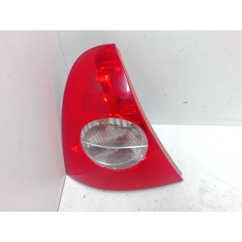 Recambio de piloto trasero izquierdo para renault clio ii (bb_, cb_) 1.2 (bb0a, bb0f, bb10, bb1k, bb28, bb2d, bb2h, cb0a,... ref