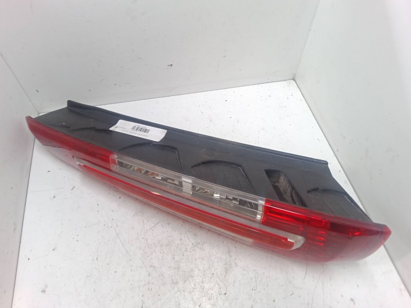 Recambio de piloto trasero izquierdo para ford c-max (dm2) 1.8 tdci referencia OEM IAM    Recambio de piloto trasero izquierdo para ford c-max (dm2) 1.8 tdci referencia OEM IAM