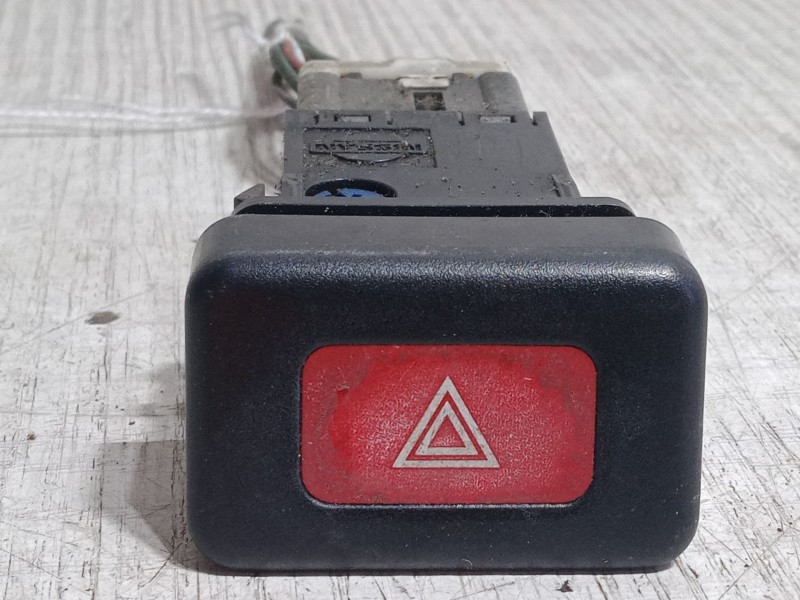 Recambio de warning para nissan almera i hatchback (n15) 1.4 referencia OEM IAM   