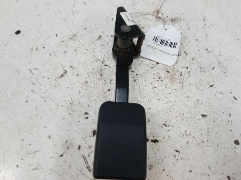 ANCLAJE CINTURON TRASERO IZQUIERDO DE412AA 