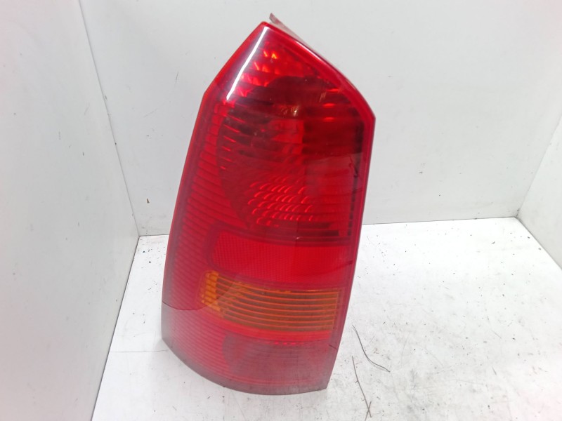 Recambio de piloto trasero izquierdo para ford focus c-max (dm2) 1.6 referencia OEM IAM   