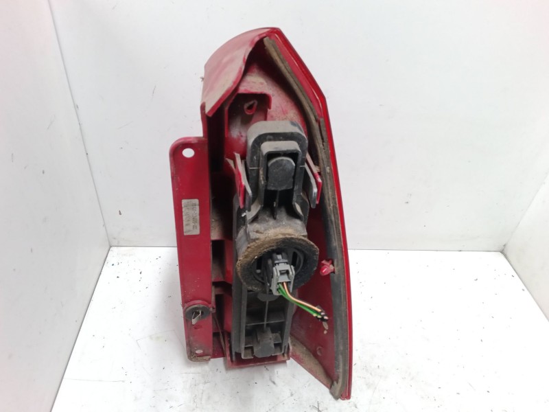 Recambio de piloto trasero izquierdo para ford focus c-max (dm2) 1.6 referencia OEM IAM   