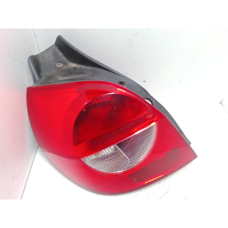 Recambio de piloto trasero izquierdo para renault clio iii (br0/1, cr0/1) 1.4 16v referencia OEM IAM   