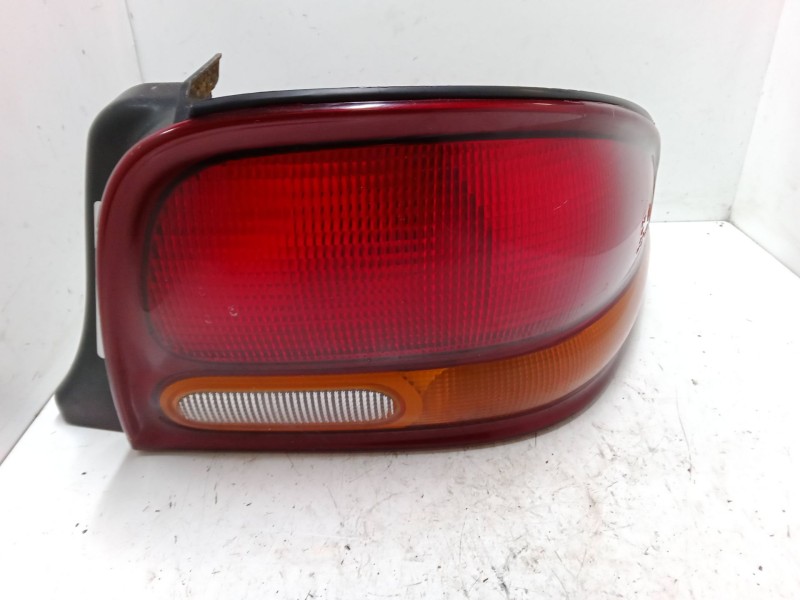 Recambio de piloto trasero derecho para chrysler stratus (ja) 2.0 le referencia OEM IAM   