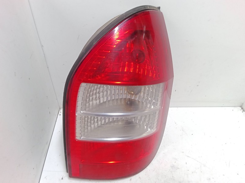 Recambio de piloto trasero derecho para opel zafira a monospace (t98) 2.0 dti 16v (f75) referencia OEM IAM   