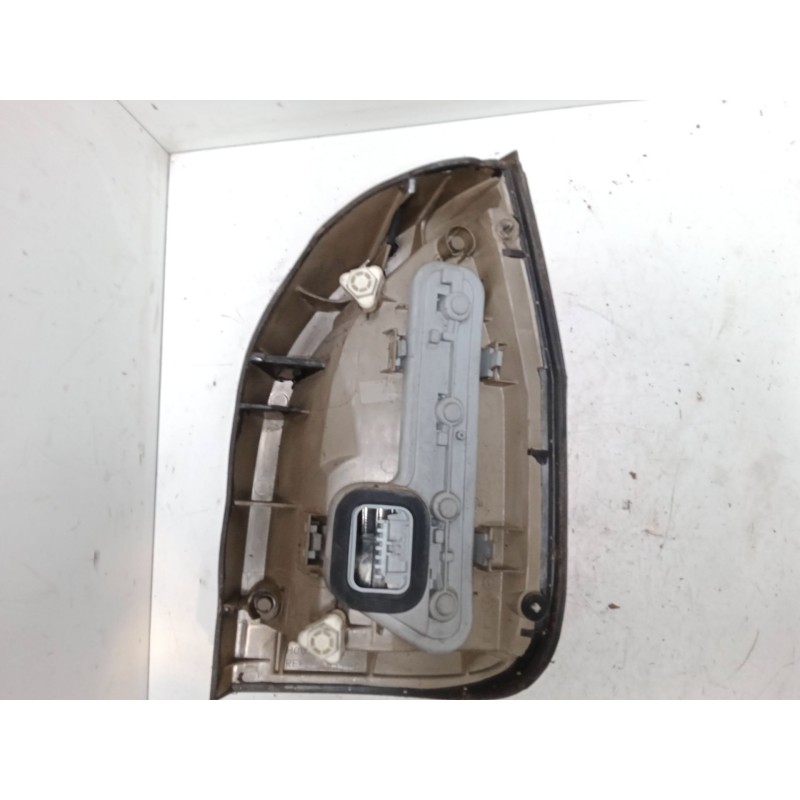 Recambio de piloto trasero izquierdo para opel zafira a monospace (t98) 2.0 dti 16v (f75) referencia OEM IAM    Recambio de piloto trasero izquierdo para opel zafira a monospace (t98) 2.0 dti 16v (f75) referencia OEM IAM