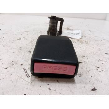 ANCLAJE CINTURON TRASERO IZQUIERDO DE412AA 