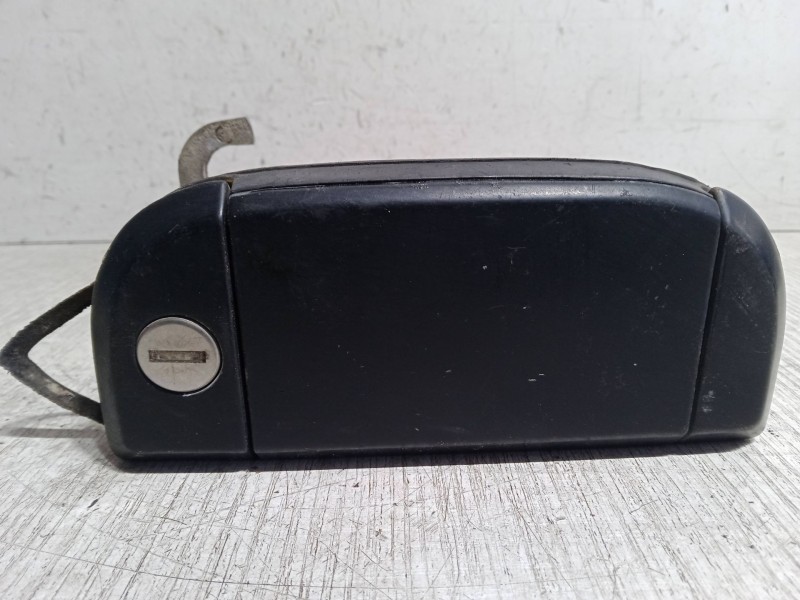 Recambio de maneta exterior puerta delantera derecha para volkswagen transporter t4 furgoneta (70a, 70h, 7da, 7dh) 1.9 d referen Recambio de maneta exterior puerta delantera derecha para volkswagen transporter t4 furgoneta (70a, 70h, 7da, 7dh) 1.9 d referen