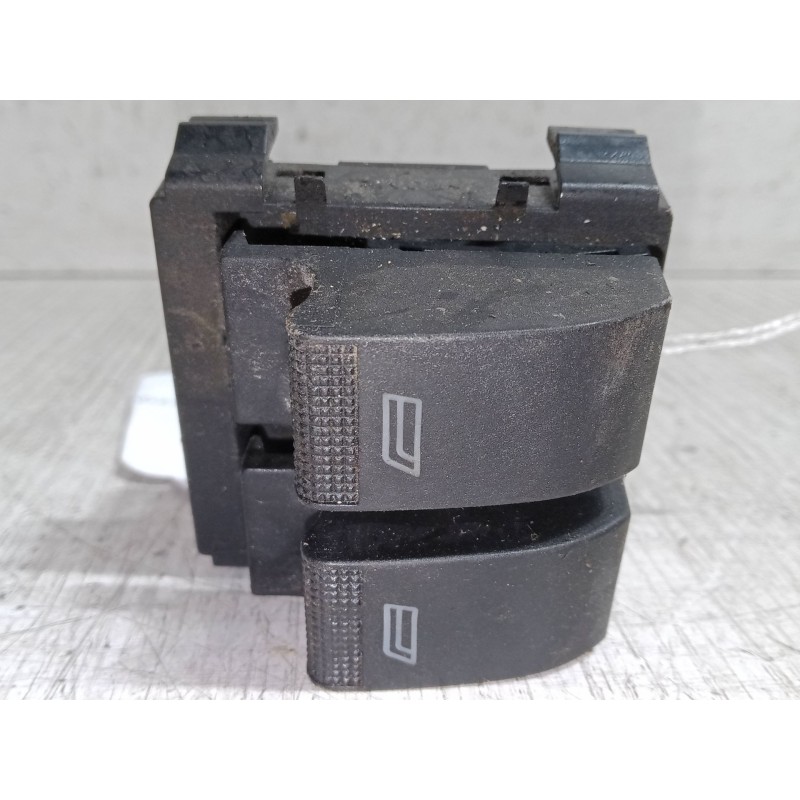 Recambio de mando elevalunas delantero izquierdo para audi a3 (8l1) 1.9 tdi referencia OEM IAM   