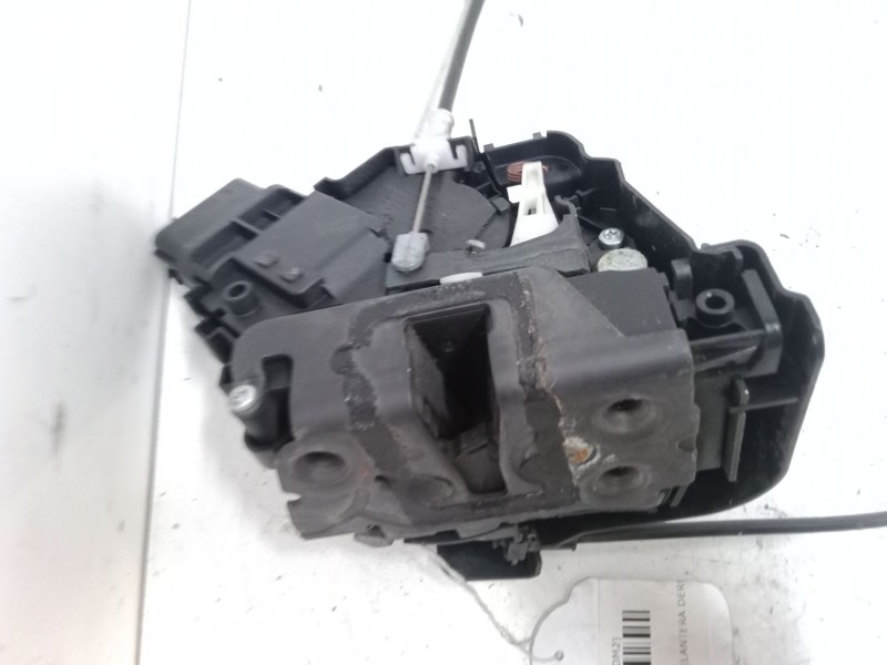 Recambio de cerradura puerta delantera derecha para ford c-max (dm2) 1.8 tdci referencia OEM IAM    Recambio de cerradura puerta delantera derecha para ford c-max (dm2) 1.8 tdci referencia OEM IAM