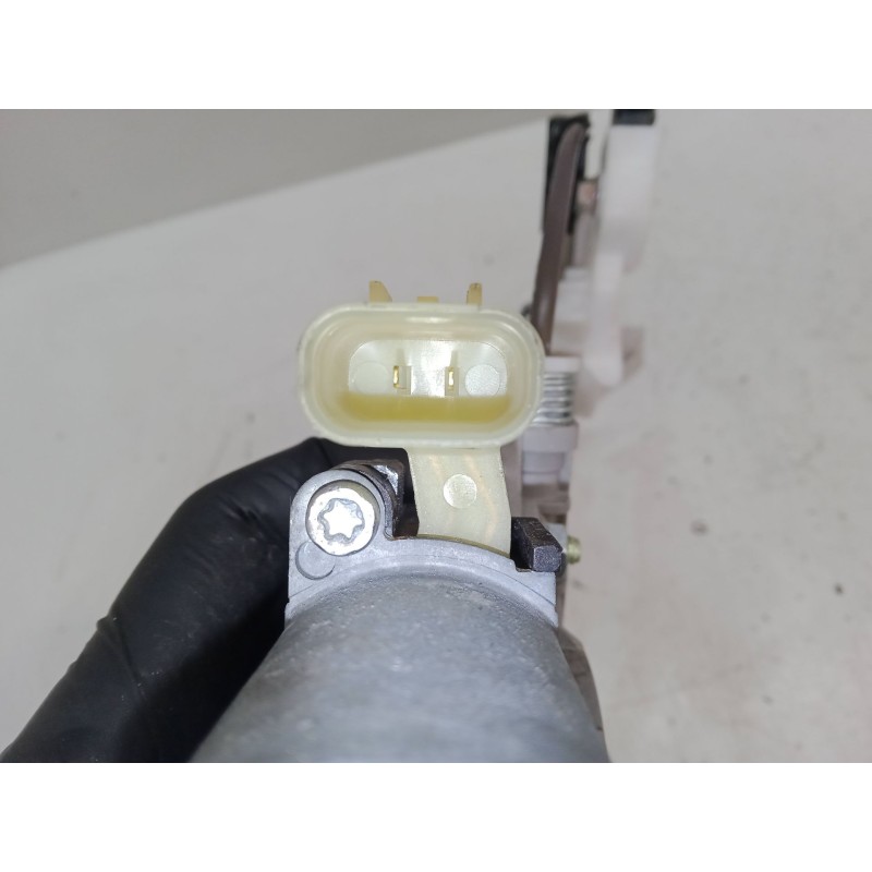 Recambio de elevalunas electrico trasero izquierdo para kia rio iv (yb, sc, fb) 1.0 t-gdi 100 referencia OEM IAM   