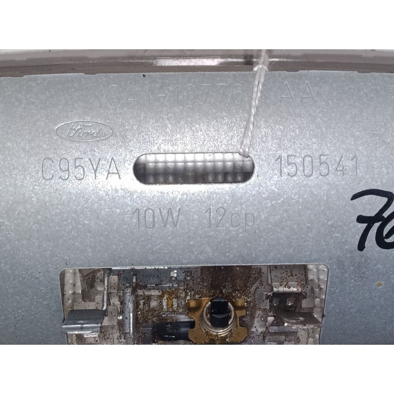 Recambio de luz interior delantera para ford focus i (daw, dbw) 2.0 16v referencia OEM IAM    Recambio de luz interior delantera para ford focus i (daw, dbw) 2.0 16v referencia OEM IAM