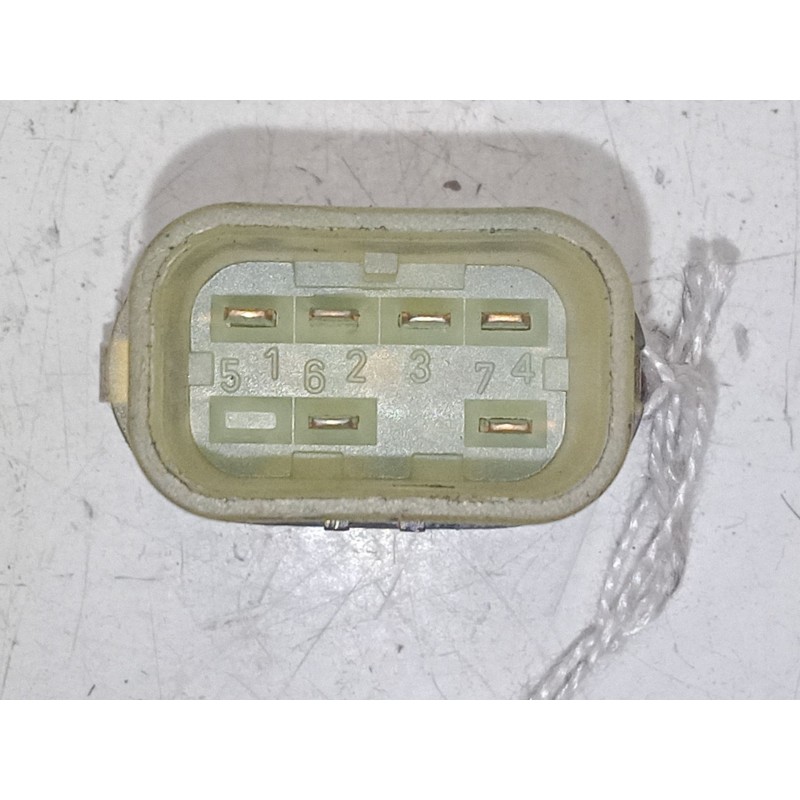 Recambio de mando elevalunas delantero derecho para ford focus i (daw, dbw) 2.0 16v referencia OEM IAM    Recambio de mando elevalunas delantero derecho para ford focus i (daw, dbw) 2.0 16v referencia OEM IAM