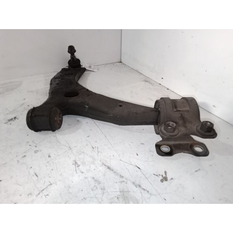 Recambio de brazo suspension inferior delantero derecho para ford c-max (dm2) 1.8 tdci referencia OEM IAM    Recambio de brazo suspension inferior delantero derecho para ford c-max (dm2) 1.8 tdci referencia OEM IAM