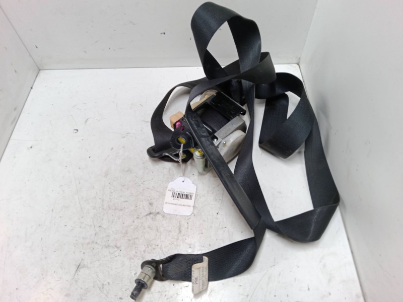 Recambio de cinturon seguridad delantero izquierdo para nissan micra iv (k13k, k13kk) 1.2 referencia OEM IAM   