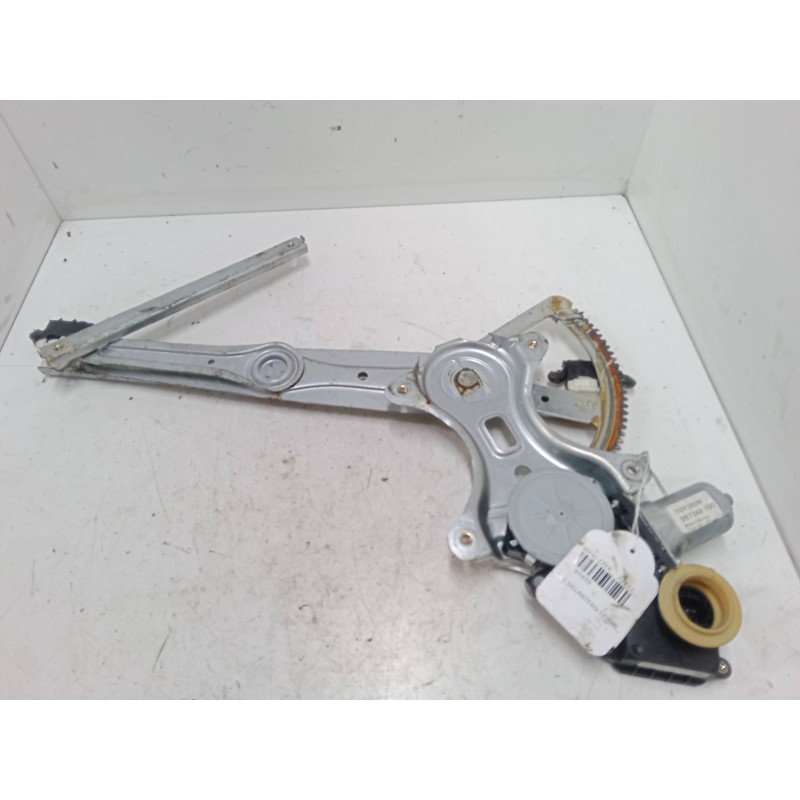 Recambio de elevalunas delantero izquierdo para toyota corolla verso (zer_, zze12_, r1_) 2.0 d-4d (cur10_) referencia OEM IAM 99