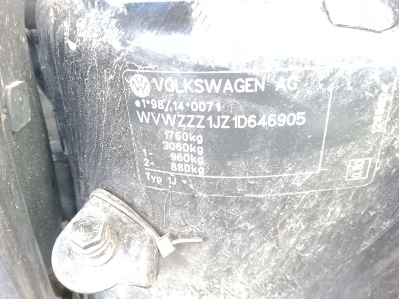 volkswagen golf iv (1j1) del año 2001