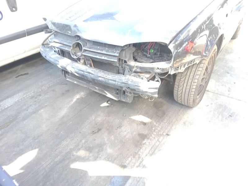 volkswagen golf iv (1j1) del año 2001