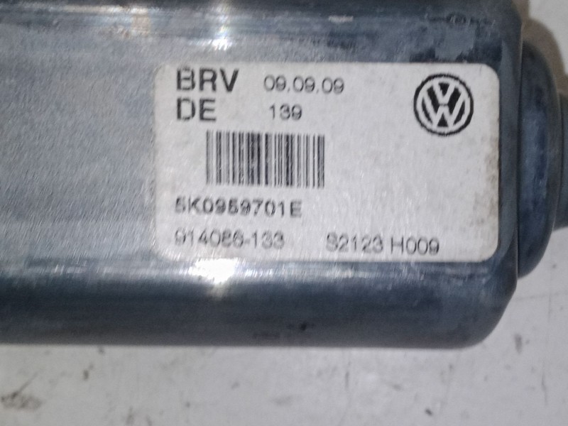 Recambio de elevalunas electrico delantero izquierdo para volkswagen golf vi (5k1) 1.6 tdi referencia OEM IAM 5K1837729Q  