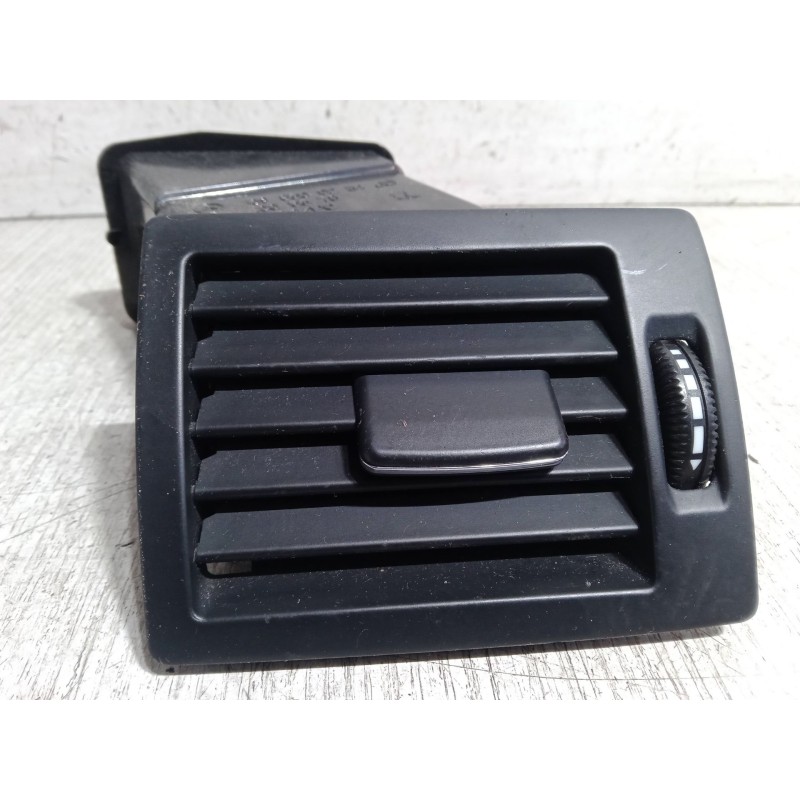 Recambio de aireador derecho para mercedes-benz clase a (w169) a 150 (169.031, 169.331) referencia OEM IAM   