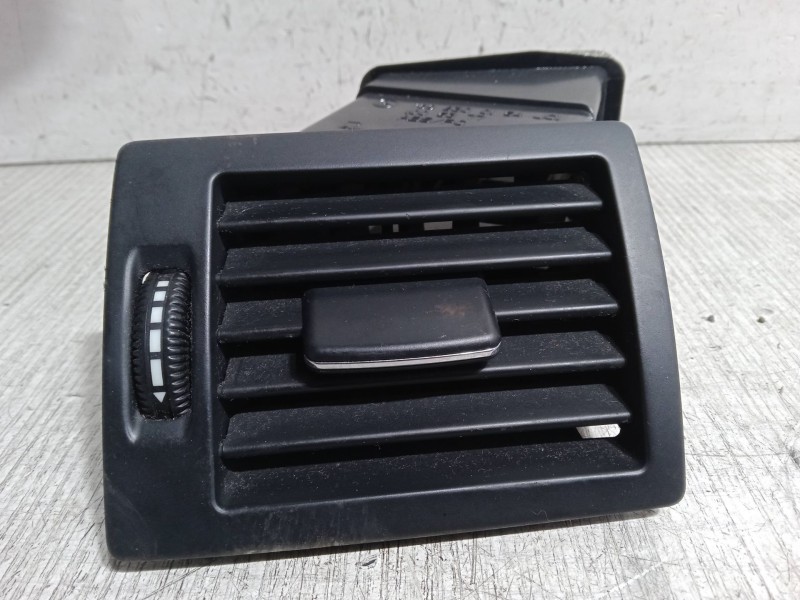 Recambio de aireador izquierdo para mercedes-benz clase a (w169) a 150 (169.031, 169.331) referencia OEM IAM   