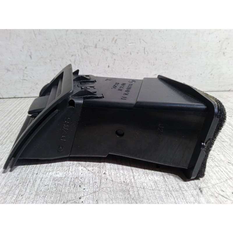 Recambio de aireador izquierdo para mercedes-benz clase a (w169) a 150 (169.031, 169.331) referencia OEM IAM   