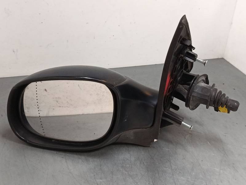 RETROVISOR IZQUIERDO 