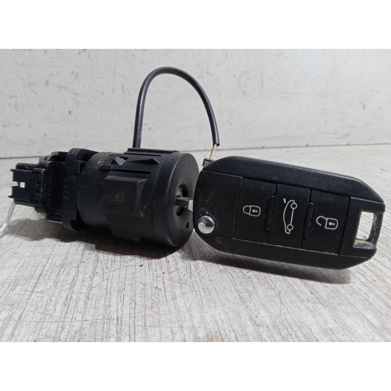 Recambio de clausor para citroën c4 cactus 1.2 vti 82 referencia OEM IAM   