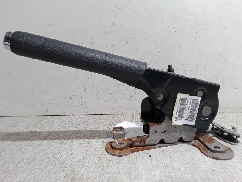 Recambio de palanca freno de mano para citroën c4 cactus 1.2 vti 82 referencia OEM IAM    Recambio de palanca freno de mano para citroën c4 cactus 1.2 vti 82 referencia OEM IAM