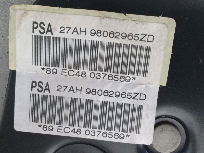 Recambio de palanca freno de mano para citroën c4 cactus 1.2 vti 82 referencia OEM IAM    Recambio de palanca freno de mano para citroën c4 cactus 1.2 vti 82 referencia OEM IAM